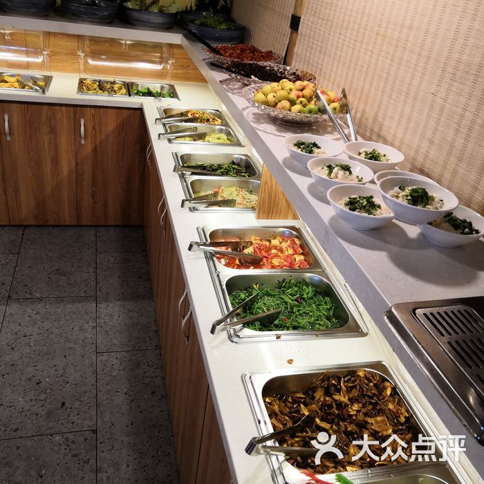 郑州素食餐厅怎么选？从寺院素斋到自助团餐的完整指南